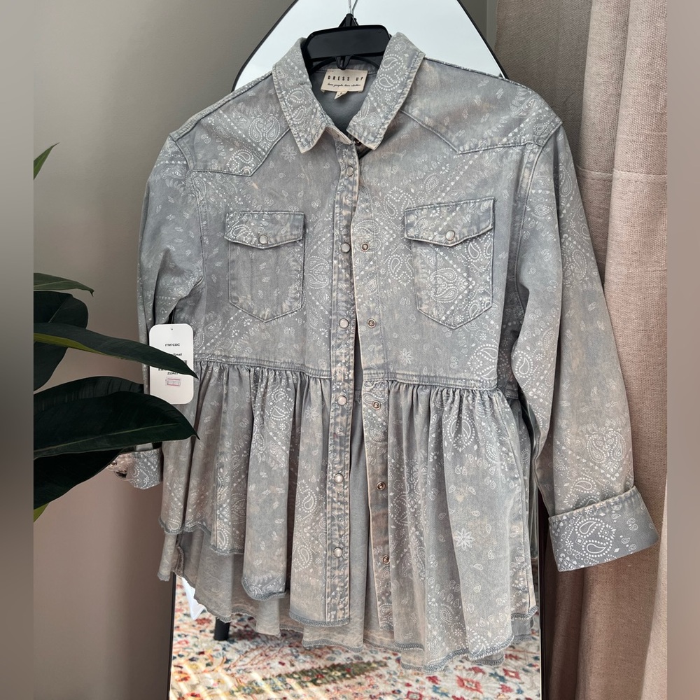 Dress Up | Bandana western button down